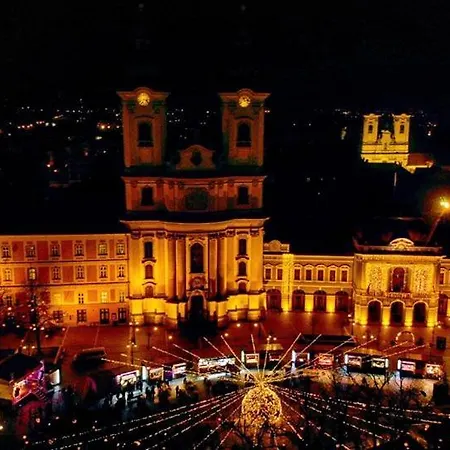 Oliaparman Apartament Eger